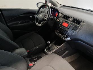 Kia Rio Rio III (UB) Hatchback 1.2 CVVT 16V (G4LA5) [63kW]  (09-2011/12-2017) picture 9