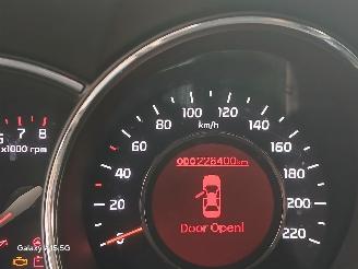 Kia Rio Rio III (UB) Hatchback 1.2 CVVT 16V (G4LA5) [63kW]  (09-2011/12-2017) picture 2