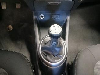 Hyundai I-20 i20 Hatchback 1.2i 16V (G4LA) [63kW]  (03-2012/12-2015) picture 19