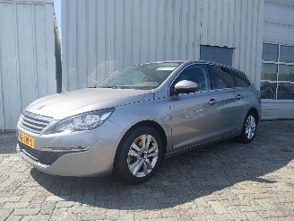 Peugeot 308 308 SW (L4/L9/LC/LJ/LR) Combi 5-drs 1.6 BlueHDi 120 (DV6FC(BHZ)) [88kW=
]  (03-2014/12-2021) picture 3