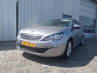 Avarii autoturisme Peugeot 308 308 SW (L4/L9/LC/LJ/LR) Combi 5-drs 1.6 BlueHDi 120 (DV6FC(BHZ)) [88kW=
]  (03-2014/12-2021) 2015/6