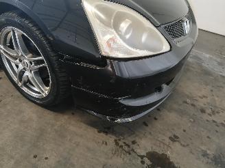 Honda Civic Civic (EP/EU) Hatchback 3-drs 1.4 16V (D14Z6) [66kW]  (11-2000/09-2005=
) picture 22