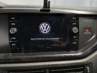 Volkswagen Polo Polo VI (AW1) Hatchback 5-drs 1.0 MPi 12V (DFNB) [48kW]  (06-2017/02-2=
020) picture 17
