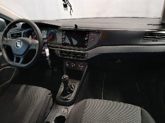 Volkswagen Polo Polo VI (AW1) Hatchback 5-drs 1.0 MPi 12V (DFNB) [48kW]  (06-2017/02-2=
020) picture 8