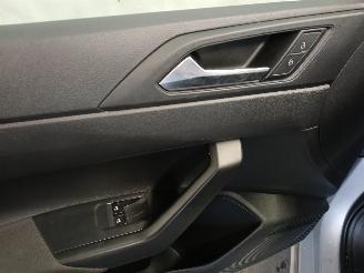 Volkswagen Polo Polo VI (AW1) Hatchback 5-drs 1.0 MPi 12V (DFNB) [48kW]  (06-2017/02-2=
020) picture 11