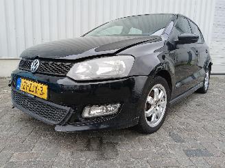 Vaurioauto  passenger cars Volkswagen Polo Polo V (6R) Hatchback 1.2 TDI 12V BlueMotion (CFWA(Euro 5)) [55kW]  (1=
0-2009/05-2014) 2012/7