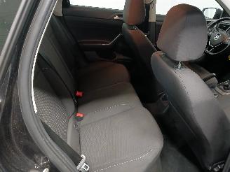 Volkswagen Polo Polo VI (AW1) Hatchback 5-drs 1.0 TSI 12V (CHZL) [70kW]  (06-2017/...)= picture 10