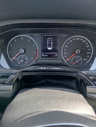 Volkswagen Polo Polo VI (AW1) Hatchback 5-drs 1.0 TSI 12V (CHZL) [70kW]  (06-2017/...)= picture 2