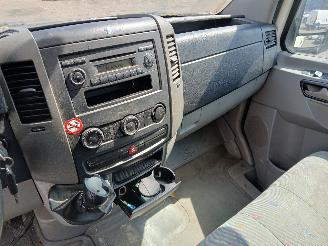 Volkswagen Crafter Crafter Van 2.5 TDI 30/32/35/46/50 (BJL(Euro 4)) [100kW]  (04-2006/05-=
2013) picture 14