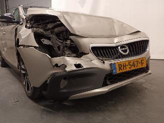 Volvo V-40 V40 Cross Country (MZ) Hatchback 5-drs 1.5 T3 16V Geartronic (B4154T4(=
Euro 6b)) [112kW]  (04-2015/08-2019) picture 27