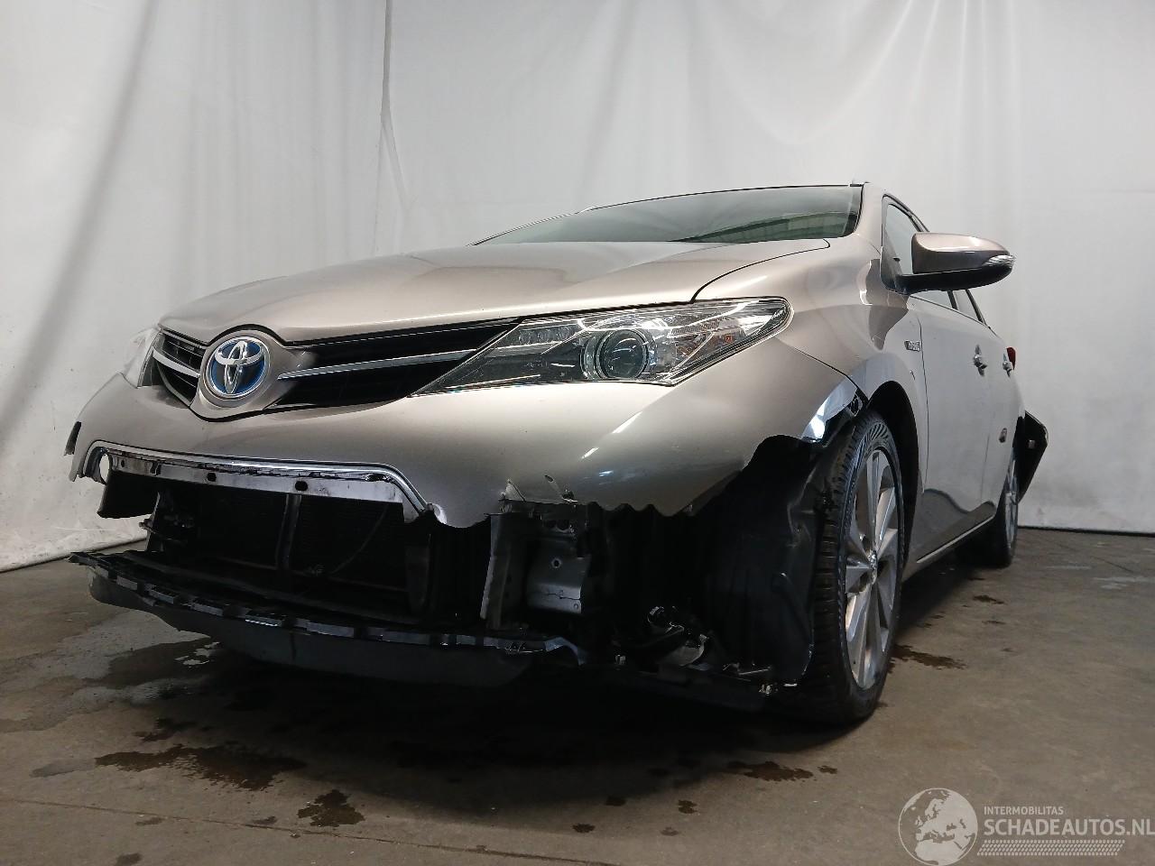 Toyota Auris Auris Touring Sports (E18) Combi 1.8 16V Hybrid (2ZRFXE) [100kW]  (07-=
2013/12-2018)