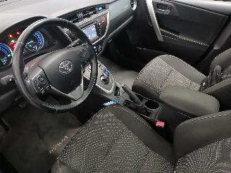 Toyota Auris Auris Touring Sports (E18) Combi 1.8 16V Hybrid (2ZRFXE) [100kW]  (07-=
2013/12-2018) picture 13