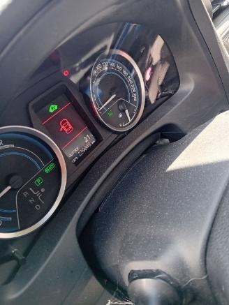 Toyota Auris Auris Touring Sports (E18) Combi 1.8 16V Hybrid (2ZRFXE) [100kW]  (07-=
2013/12-2018) picture 4