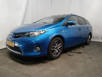 Toyota Auris Auris Touring Sports (E18) Combi 1.8 16V Hybrid (2ZRFXE) [100kW]  (07-=
2013/12-2018) picture 3