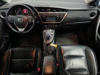 Toyota Auris Auris Touring Sports (E18) Combi 1.8 16V Hybrid (2ZRFXE) [100kW]  (07-=
2013/12-2018) picture 11