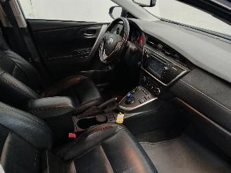Toyota Auris Auris Touring Sports (E18) Combi 1.8 16V Hybrid (2ZRFXE) [100kW]  (07-=
2013/12-2018) picture 9