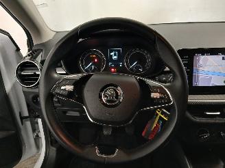 Skoda Fabia Fabia IV (PJ3) Hatchback 5-drs 1.0 TSI 12V (DLAC) [70kW]  (06-2021/...=
) picture 17