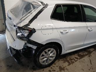 Skoda Fabia Fabia IV (PJ3) Hatchback 5-drs 1.0 TSI 12V (DLAC) [70kW]  (06-2021/...=
) picture 23