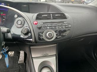 Honda Civic Civic (FK/FN) Hatchback 2.2 i-CTDi 16V (N22A2) [103kW]  (09-2005/01-20=
12) picture 17