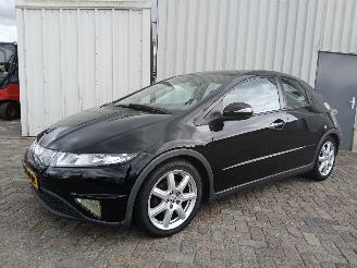 Honda Civic Civic (FK/FN) Hatchback 2.2 i-CTDi 16V (N22A2) [103kW]  (09-2005/01-20=
12) picture 3