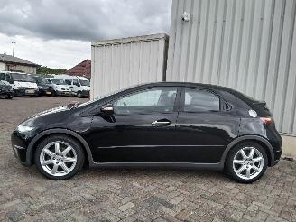 Honda Civic Civic (FK/FN) Hatchback 2.2 i-CTDi 16V (N22A2) [103kW]  (09-2005/01-20=
12) picture 4