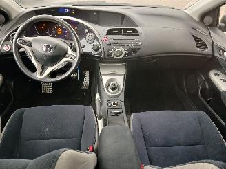 Honda Civic Civic (FK/FN) Hatchback 2.2 i-CTDi 16V (N22A2) [103kW]  (09-2005/01-20=
12) picture 10