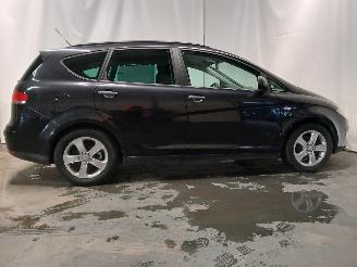 Seat Altea Altea XL (5P5) MPV 1.4 TSI 16V (CAXC) [92kW]  (11-2007/07-2015) picture 7