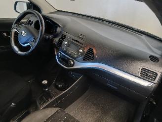 Kia Picanto Picanto (TA) Hatchback 1.0 12V (G3LA) [51kW]  (05-2011/06-2017) picture 8