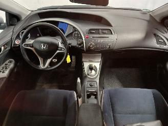 Honda Civic Civic (FK/FN) Hatchback 1.4 i-Dsi (L13A7) [61kW]  (09-2005/10-2008) picture 14