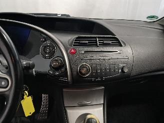 Honda Civic Civic (FK/FN) Hatchback 1.4 i-Dsi (L13A7) [61kW]  (09-2005/10-2008) picture 20