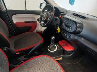 Renault Twingo Twingo III (AH) Hatchback 5-drs 1.0 SCe 70 12V (H4D-400(H4D-A4)) [52kW=
]  (09-2014/...) picture 9