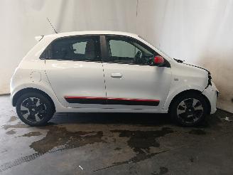 Renault Twingo Twingo III (AH) Hatchback 5-drs 1.0 SCe 70 12V (H4D-400(H4D-A4)) [52kW=
]  (09-2014/...) picture 7