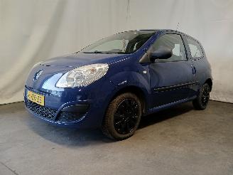 Renault Twingo Twingo II (CN) Hatchback 3-drs 1.2 (D7F-800(Euro 4)) [43kW]  (03-2007/=
09-2014) picture 3