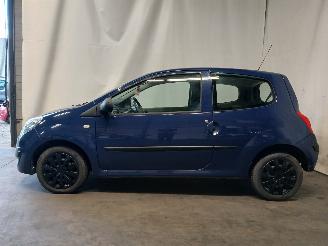 Renault Twingo Twingo II (CN) Hatchback 3-drs 1.2 (D7F-800(Euro 4)) [43kW]  (03-2007/=
09-2014) picture 4