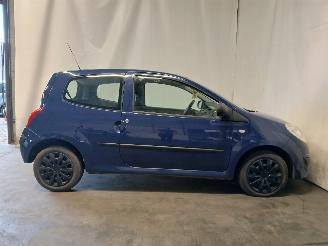 Renault Twingo Twingo II (CN) Hatchback 3-drs 1.2 (D7F-800(Euro 4)) [43kW]  (03-2007/=
09-2014) picture 7