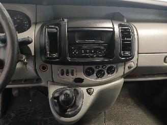Renault Trafic Trafic New (FL) Van 2.0 dCi 16V 90 (M9R-780) [66kW]  (08-2006/06-2014)= picture 17