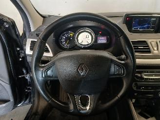 Renault Mégane Megane III Grandtour (KZ) Combi 5-drs 1.2 16V TCE 115 (H5F-400(H5F-A4)=
) [85kW]  (03-2012/02-2016) picture 21