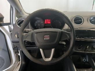 Seat Ibiza Ibiza IV (6J5) Hatchback 5-drs 1.2 TDI Ecomotive (CFWA) [55kW]  (06-20=
10/05-2015) picture 12
