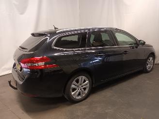 Peugeot 308 308 SW (L4/L9/LC/LJ/LR) Combi 5-drs 1.2 12V e-THP PureTech 130 (EB2DTS=
(HNY)) [96kW]  (03-2014/12-2021) picture 8