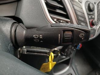 Ford Fiesta Fiesta 6 (JA8) Hatchback 1.6 TDCi 95 (TZJB(Euro 5)) [70kW]  (02-2010/1=
2-2015) picture 18