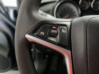 Opel Astra Astra J Sports Tourer (PD8/PE8/PF8) Combi 1.4 16V ecoFLEX (A14XER(Euro=
 5)) [74kW]  (10-2010/10-2015) picture 16