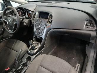 Opel Astra Astra J Sports Tourer (PD8/PE8/PF8) Combi 1.4 16V ecoFLEX (A14XER(Euro=
 5)) [74kW]  (10-2010/10-2015) picture 8