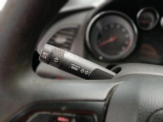 Opel Astra Astra J Sports Tourer (PD8/PE8/PF8) Combi 1.4 16V ecoFLEX (A14XER(Euro=
 5)) [74kW]  (10-2010/10-2015) picture 17