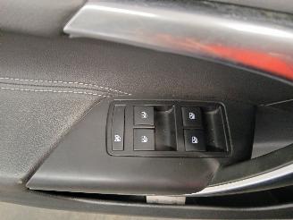 Opel Insignia Insignia Hatchback 5-drs 1.4 Turbo 16V Ecotec (B14NET(Euro 6)) [103kW]=
  (04-2011/03-2017) picture 12