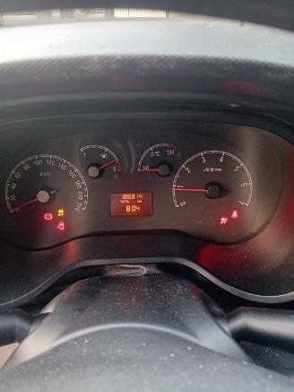Opel Combo Combo Van 1.3 CDTI 16V (330.A.1000) [70kW]  (03-2016/12-2018) picture 2