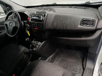 Opel Combo Combo Van 1.3 CDTI 16V (330.A.1000) [70kW]  (03-2016/12-2018) picture 8