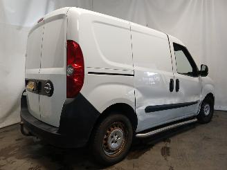 Opel Combo Combo Van 1.3 CDTI 16V (330.A.1000) [70kW]  (03-2016/12-2018) picture 6