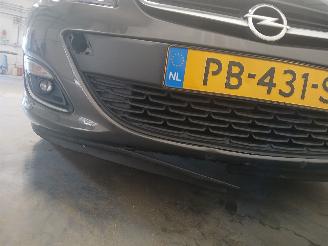Opel Astra Astra J Sports Tourer (PD8/PE8/PF8) Combi 1.7 CDTi 16V (A17DTE(Euro 5)=
) [81kW]  (10-2010/10-2015) picture 20