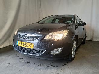 Unfallwagen Opel Astra Astra J Sports Tourer (PD8/PE8/PF8) Combi 1.6 Turbo 16V (A16LET(Euro 5=
)) [132kW]  (10-2010/10-2015) 2011/7