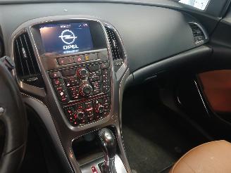Opel Astra Astra J Sports Tourer (PD8/PE8/PF8) Combi 1.6 Turbo 16V (A16LET(Euro 5=
)) [132kW]  (10-2010/10-2015) picture 18